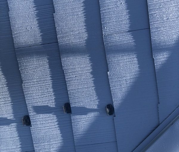 東京都町田市　屋根塗装　化粧スレートの塗装　タスペーサー設置　縁切りとは (2)