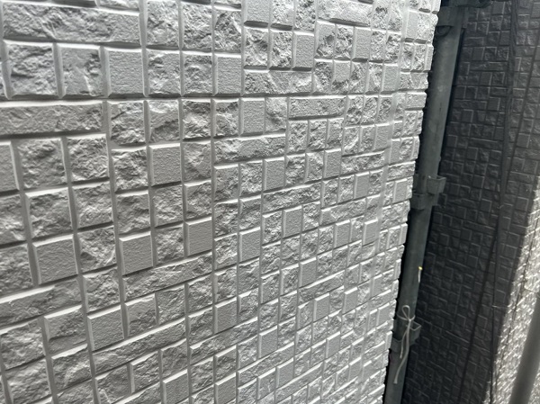 東京都町田市　屋根塗装・外壁塗装・防水工事　サイディング外壁の塗装① (2)