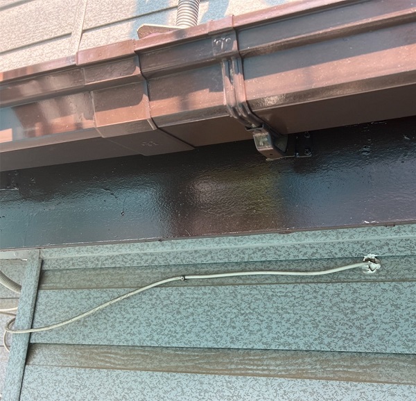 東京都町田市　S様邸　屋根塗装・外壁塗装　破風板・鼻隠し塗装 (1)