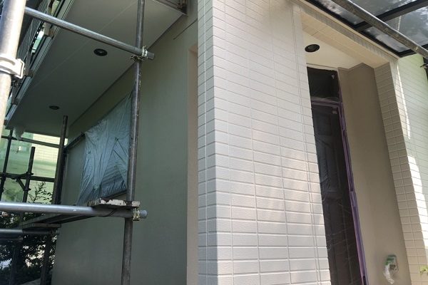 東京都町田市　外壁塗装　屋根塗装　付帯部塗装　上塗り (3)