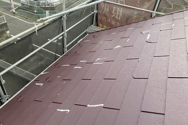 東京都町田市　屋根塗装・外壁塗装・防水工事　屋根ひび割れ補修 (1)