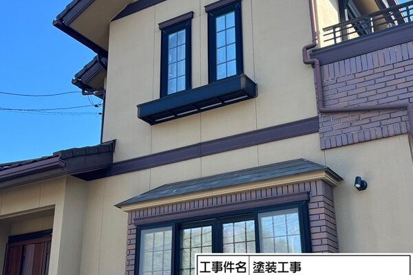 東京都町田市K様邸｜外壁塗装施工前の状態と、劣化したコーキングの打ち替え (5)