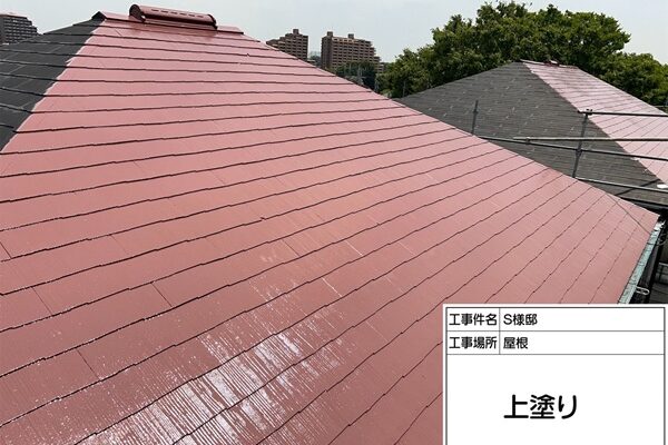 ひび割れたシーリングの打ち替えと、屋根下塗り～上塗り｜東京都町田市S様邸① (2)